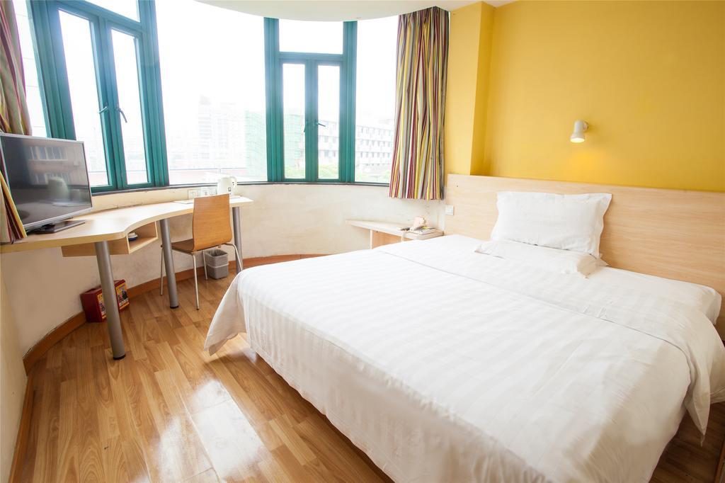 7Days Inn Guangzhou Nonglinxia Road Ouzhuang Subway Station Екстериор снимка