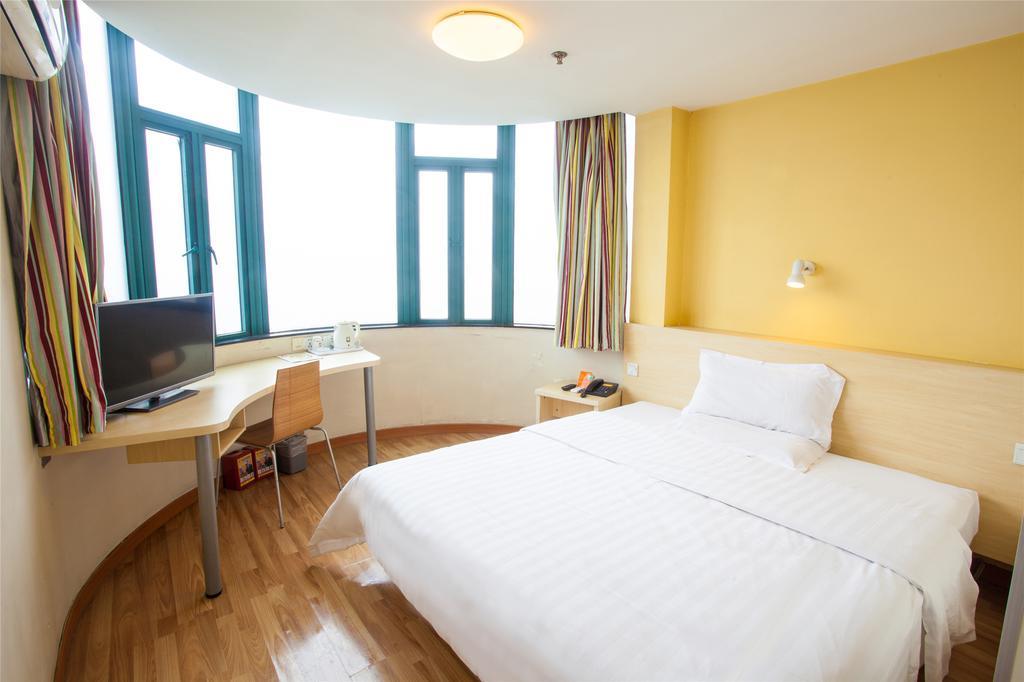 7Days Inn Guangzhou Nonglinxia Road Ouzhuang Subway Station Екстериор снимка
